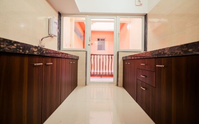 OYO 10803 Home 2BHK Poolside Siolim