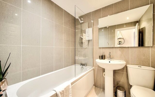 Trendy 1-bedroom Apt With Lift in Merchant City