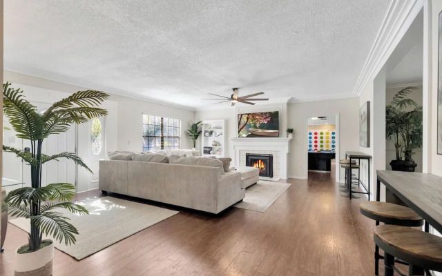 Villa Valentino Luxury 8BR Villa & Pool