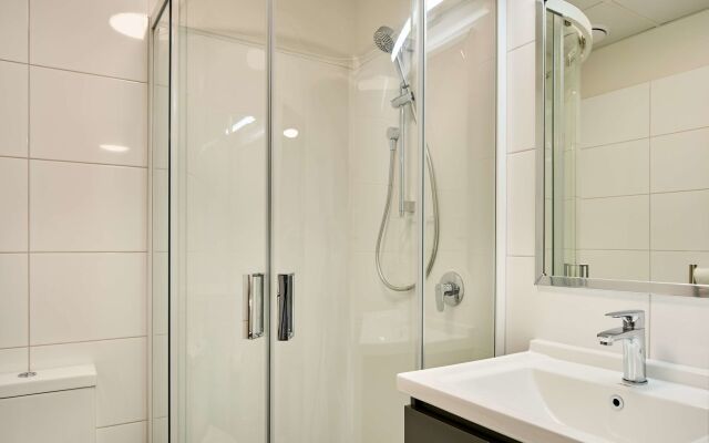 Sojourn Apartment Hotel - Ghuznee