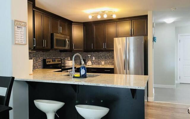 Charming 3BR Detached House in Stonebridge