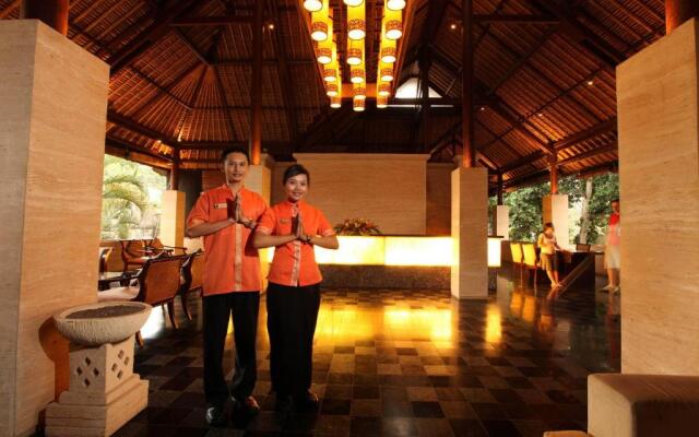 Grand Balisani Suites Hotel