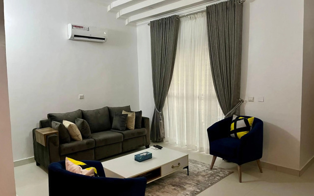 The Zen Loft - 2BR Open Plan Apt W/Pool+Smart Lock