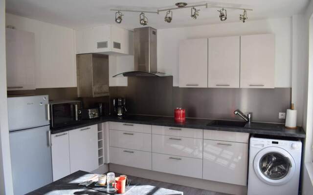 Apartment With 2 Bedrooms in Sarlat-la-canéda, With Balcony and Wifi