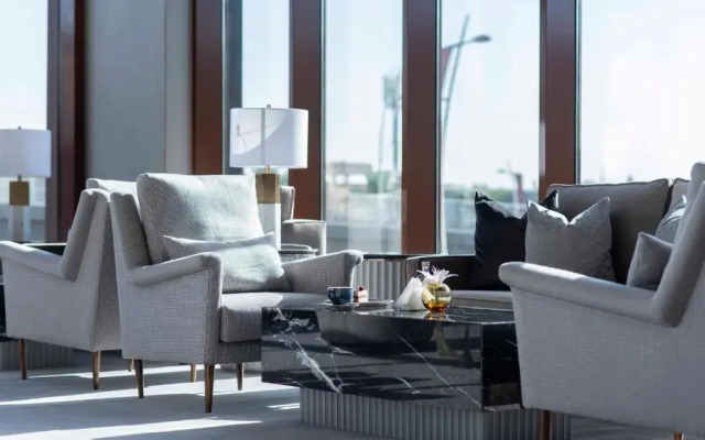 WAW Hotel Suites