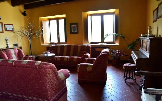 Castello Dei Principi Sanseverino