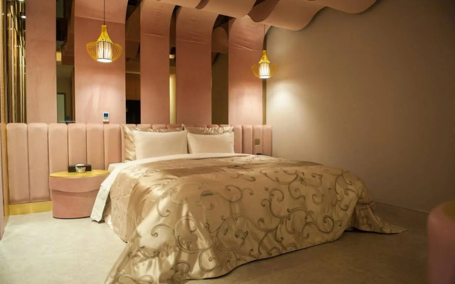 HE&LE Design Hotel