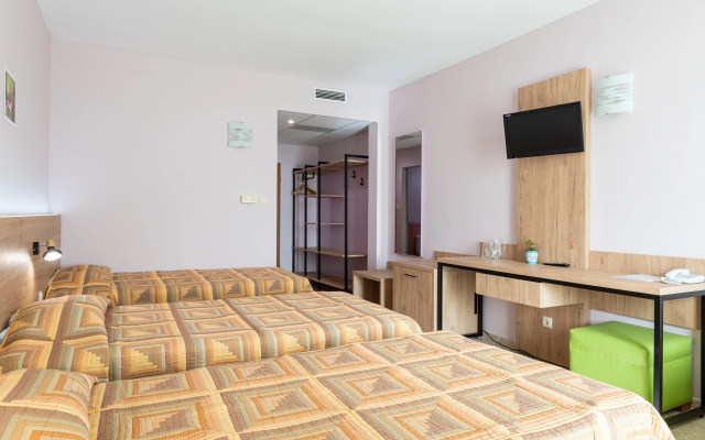 Hotel Ivana Palace