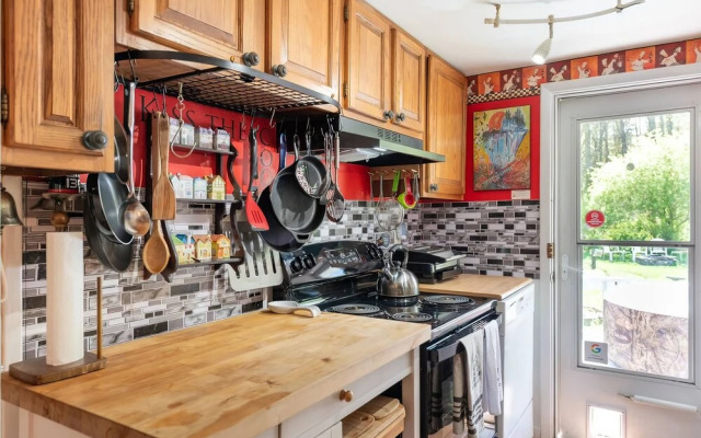 The Artist Studio Loft Inc