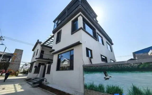 Helan Xiaozhu Homestay (Weishan Lake Tourist Area)
