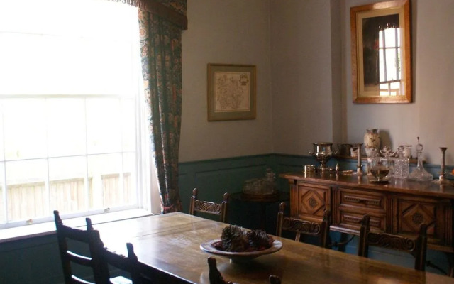 Trelough House B&B