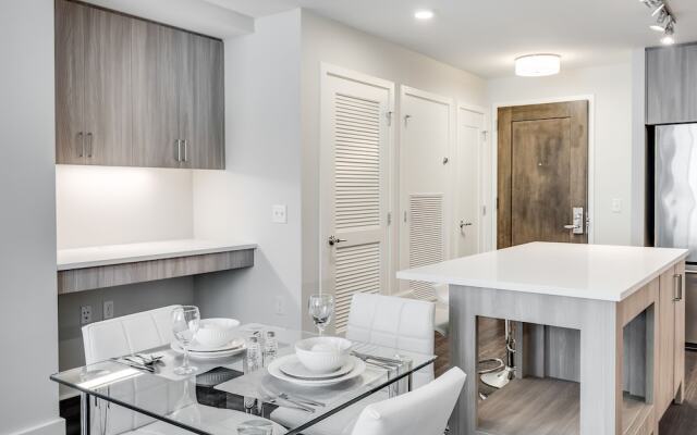 Global Luxury Suites at Bethesda Metro