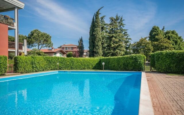 Bright Apartments Desenzano - Caravelle Pool