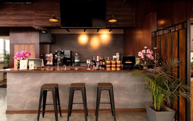 Mila Hotel