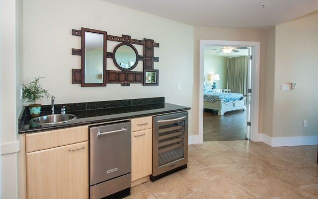 Crc0801 2 Bedroom Condo