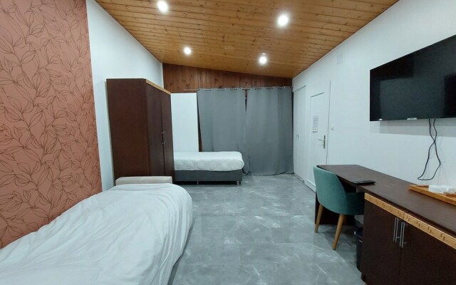 Hôtel Parc & Spa les Cigognes
