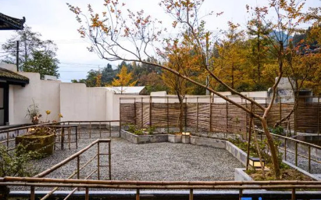 Qingcheng Mountain Moan Qingcheng Tangquan View B&B