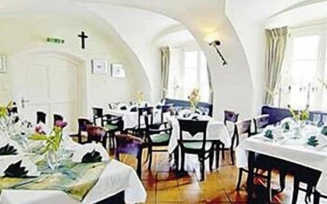 Hotel Schwarzacher Hof