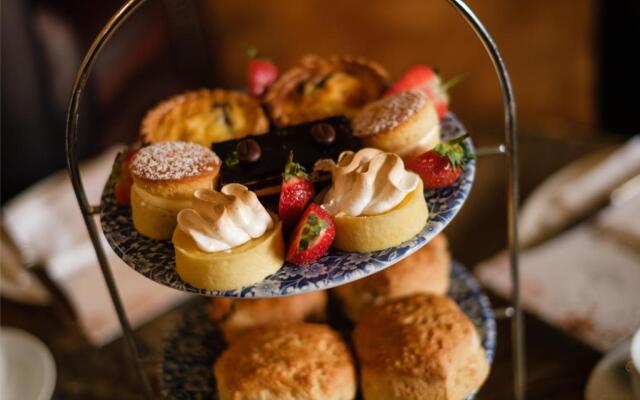 Birmingham North Moor Hall Hotel