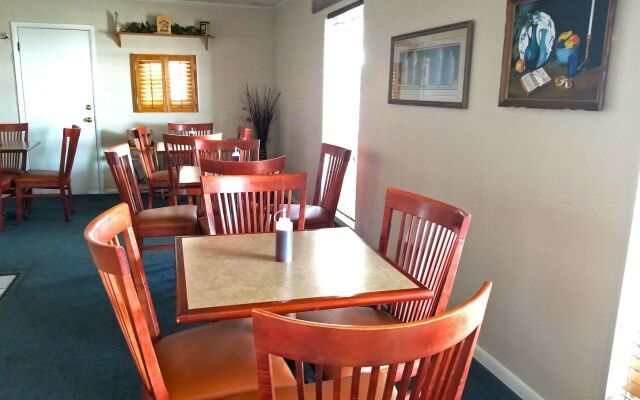 Americas Best Value Inn Belleville