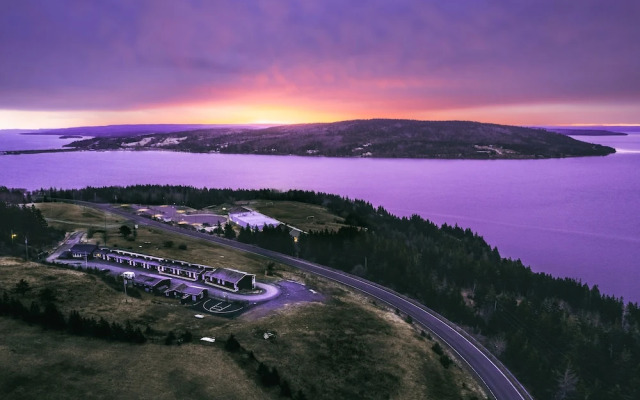 The Iona Heights Inn