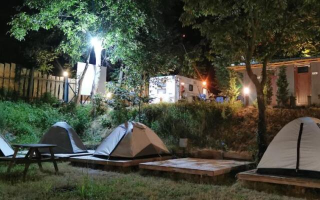 Danzi Camping