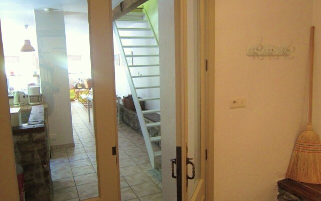 Cozy Chalet in Bohan Near Forest
