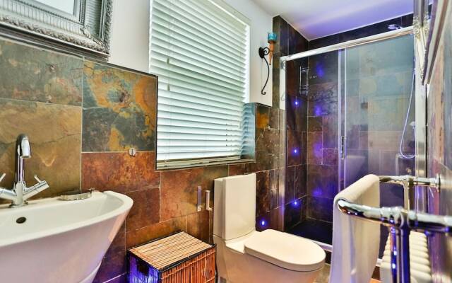 Croyde Beach Haven 6 Bedrooms