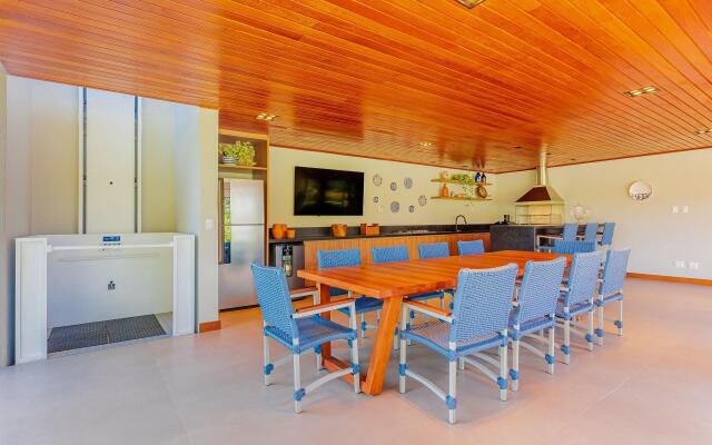 PF16 Casa Alto Luxo 5 Suítes Praia Bella Faxineira Inclusa