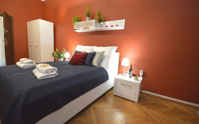 Cracow Central Aparthotel
