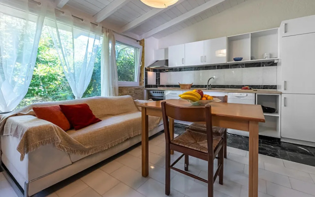 Maria Elena Villas
