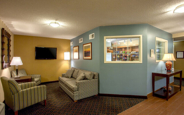 Candlewood Suites Raleigh Crabtree by IHG