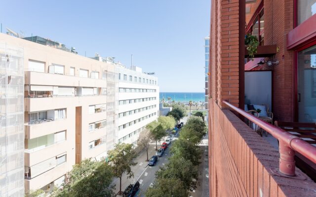 Unique Rentals - Stylish Seafront Duplex