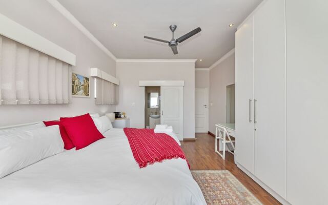 Anchor Bay Guest House