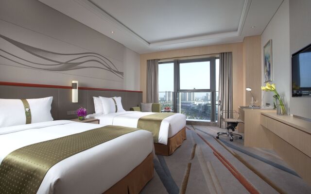 Holiday Inn Suzhou Huirong Plaza, an IHG Hotel