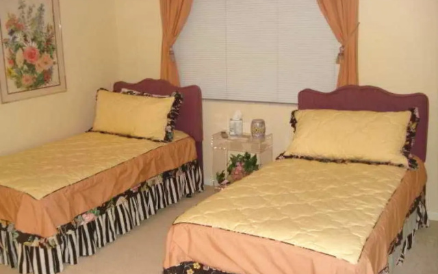 Southsea Tower Apartments, Marco Island