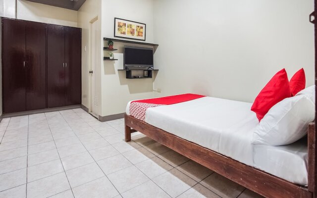 OYO 192 Tcc Condo-Hostel