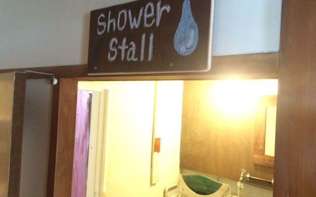 FUJIYA GUEST HOUSE - Hostel