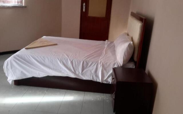 Amadu Hotel
