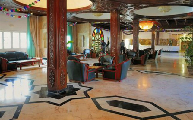 Hotel Marabout - Families and Couples Only