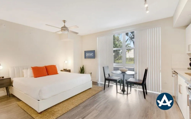 Biscayne Townhomes by Sextant