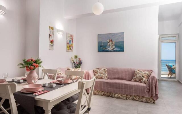 Amazing Seafront Suite