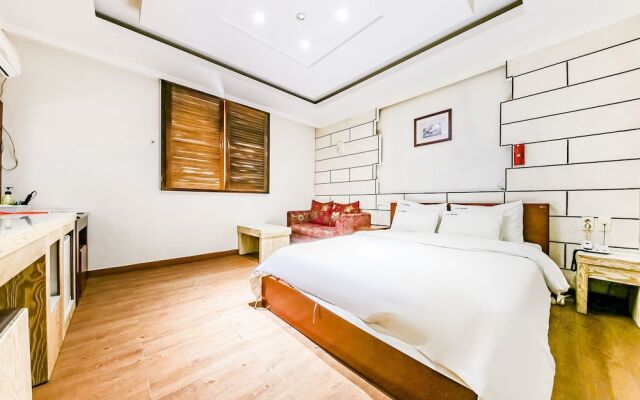 Hotel Rooky
