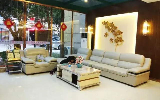 Longshore Resort Hotel