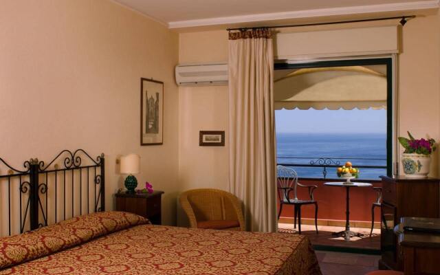 Baia Taormina Hotel