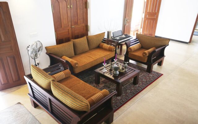 Sano Rich Lagoon Villa