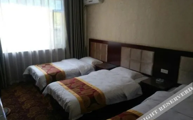 OYO Jintai Hotel (Jiayuguan Xiongguan Plaza)