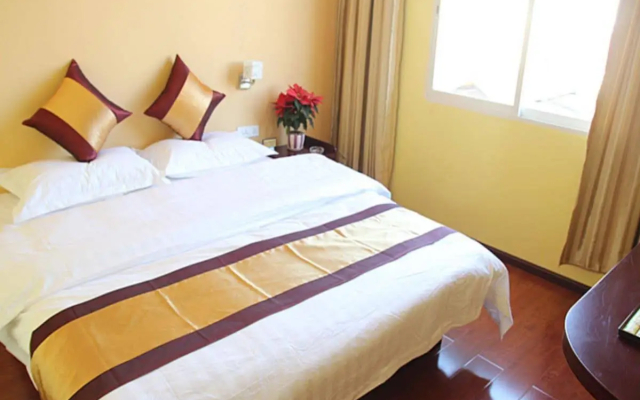 Kunming Yinghe Hotel