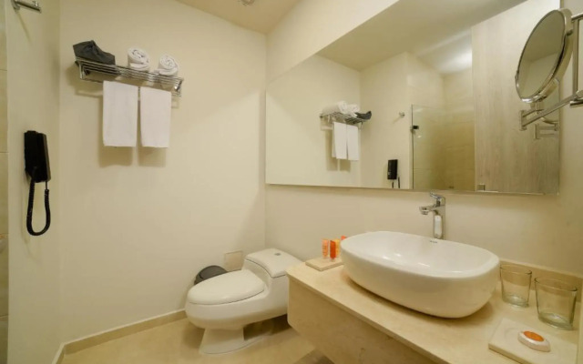 Hotel Dorado Plaza Alto Prado