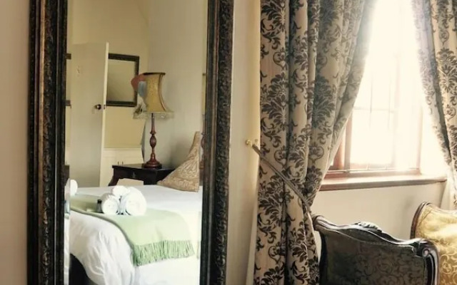 Dark Chocolate Guesthouse